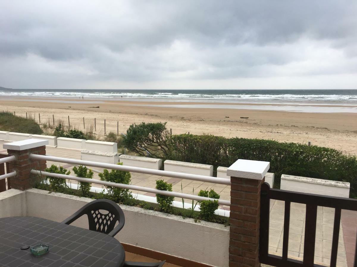Apartament Apartamento Edificio La Playa Santoña Zewnętrze zdjęcie